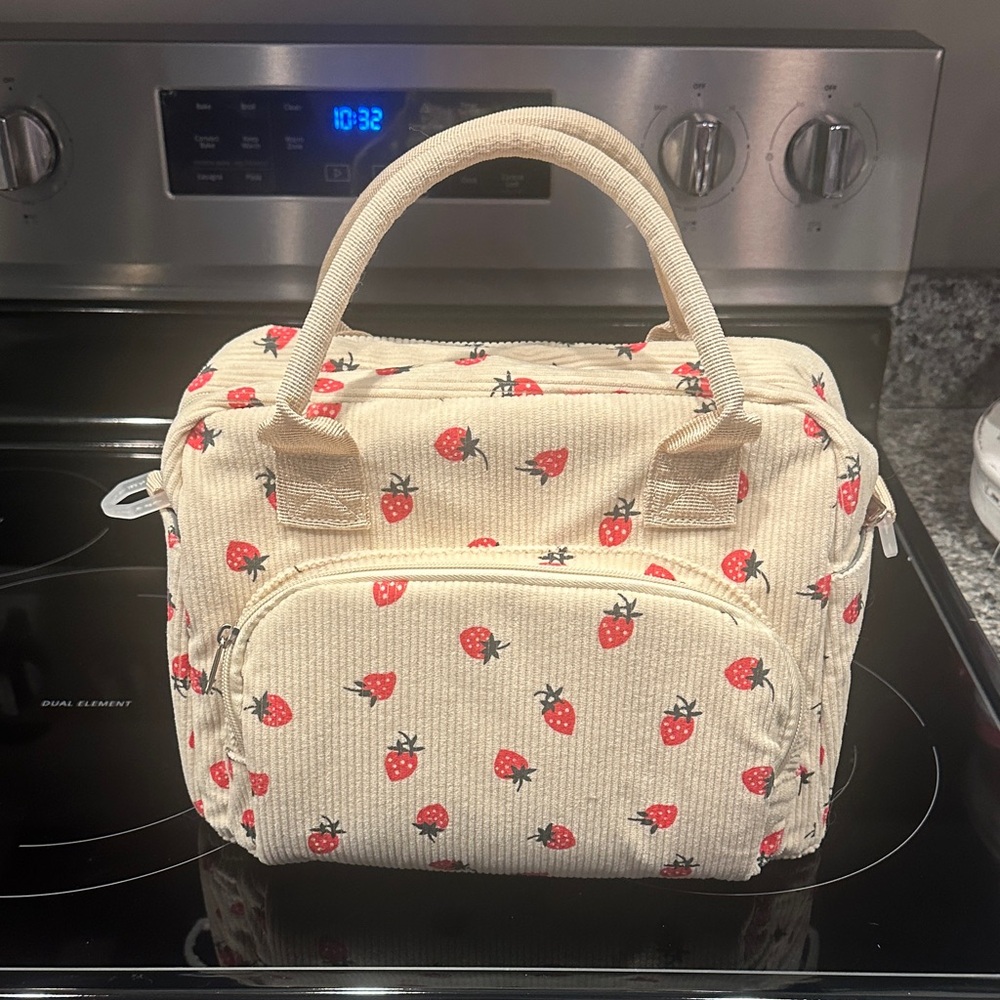 Strawberry Print Lunch Bag